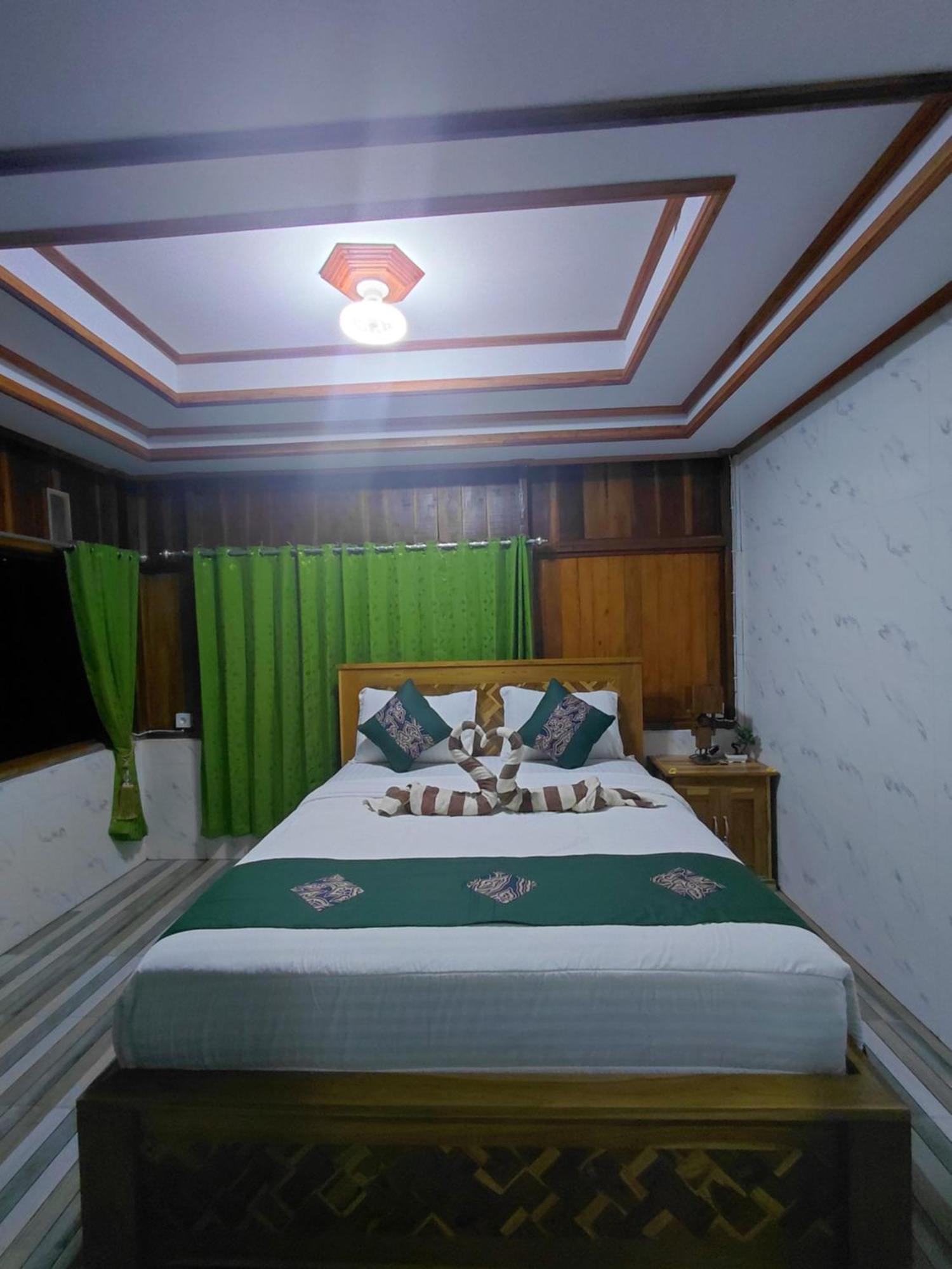 Friendly Homestay Lemukih Singaraja Dış mekan fotoğraf