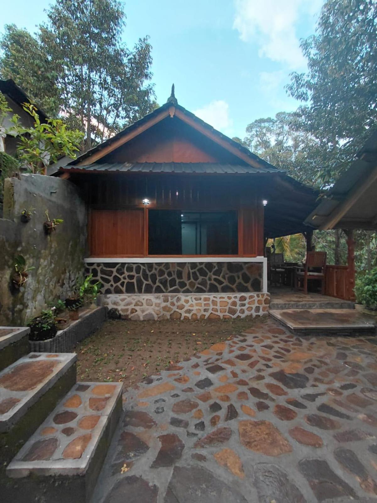 Friendly Homestay Lemukih Singaraja Dış mekan fotoğraf